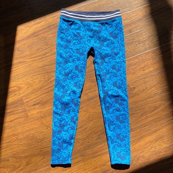 Fabletics Seamless Printed 7/8 Leggings - Picture 1 of 4